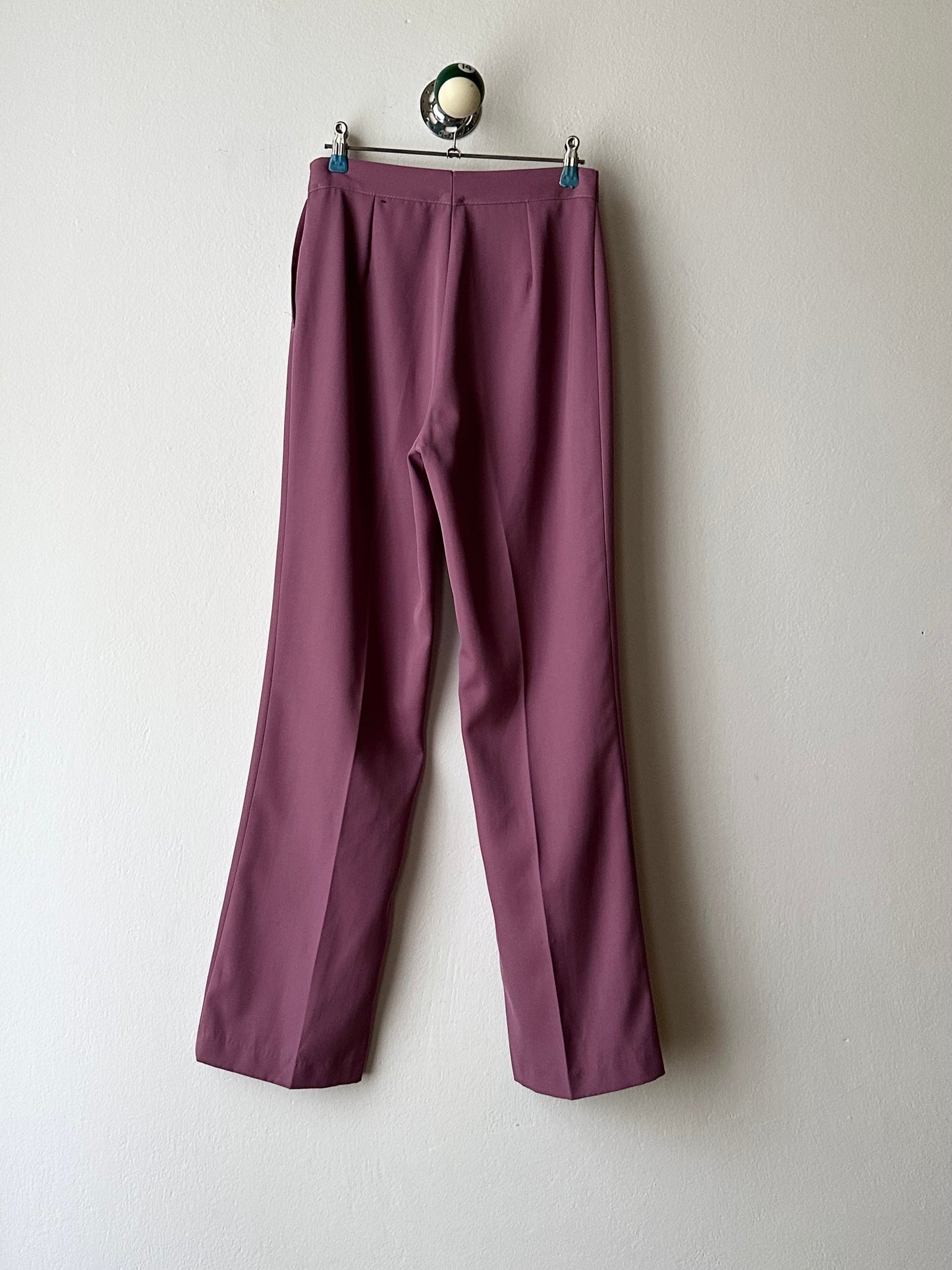 Purple smoke wrinkleless trouser