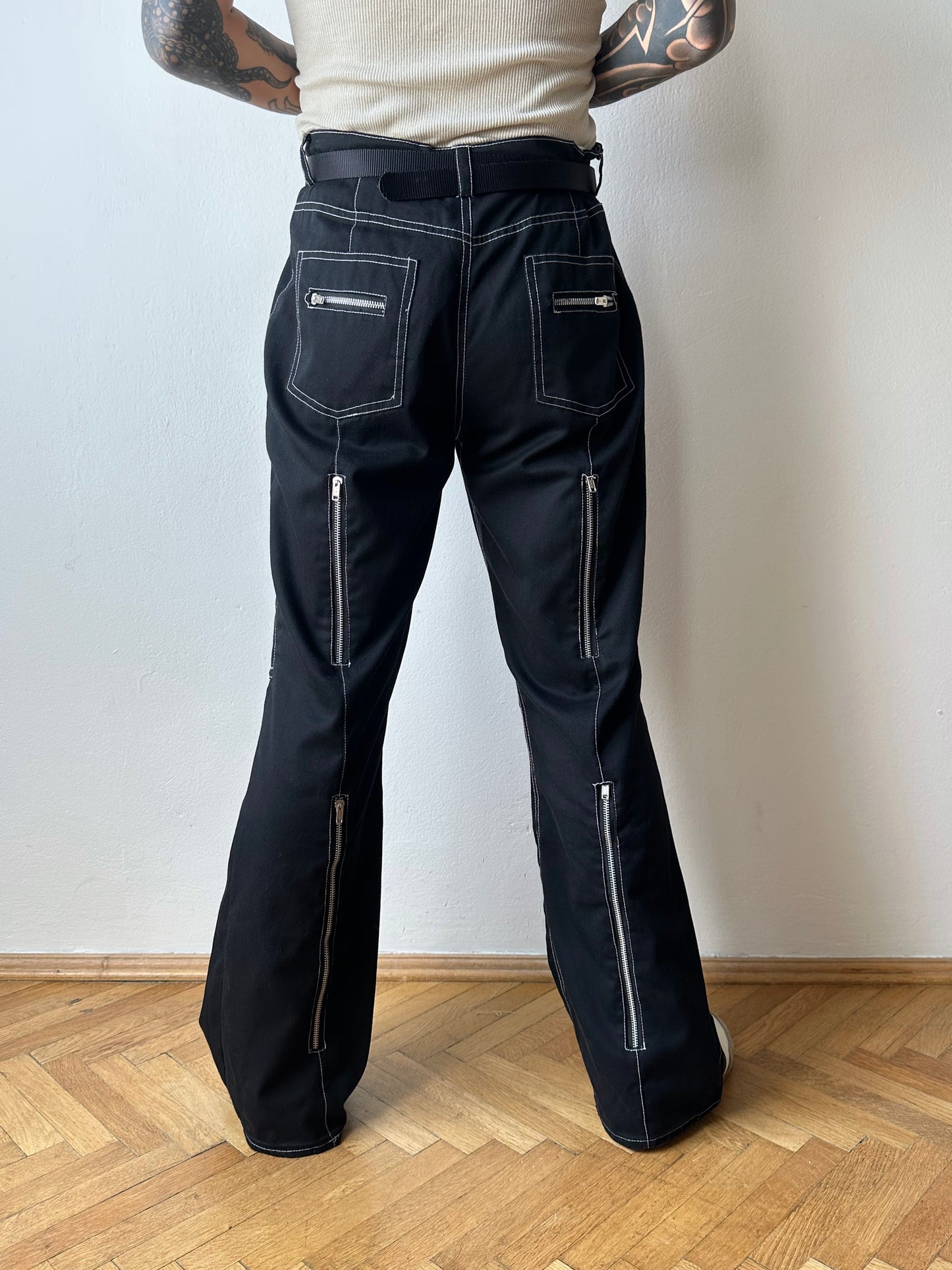 Nice trousers - w33