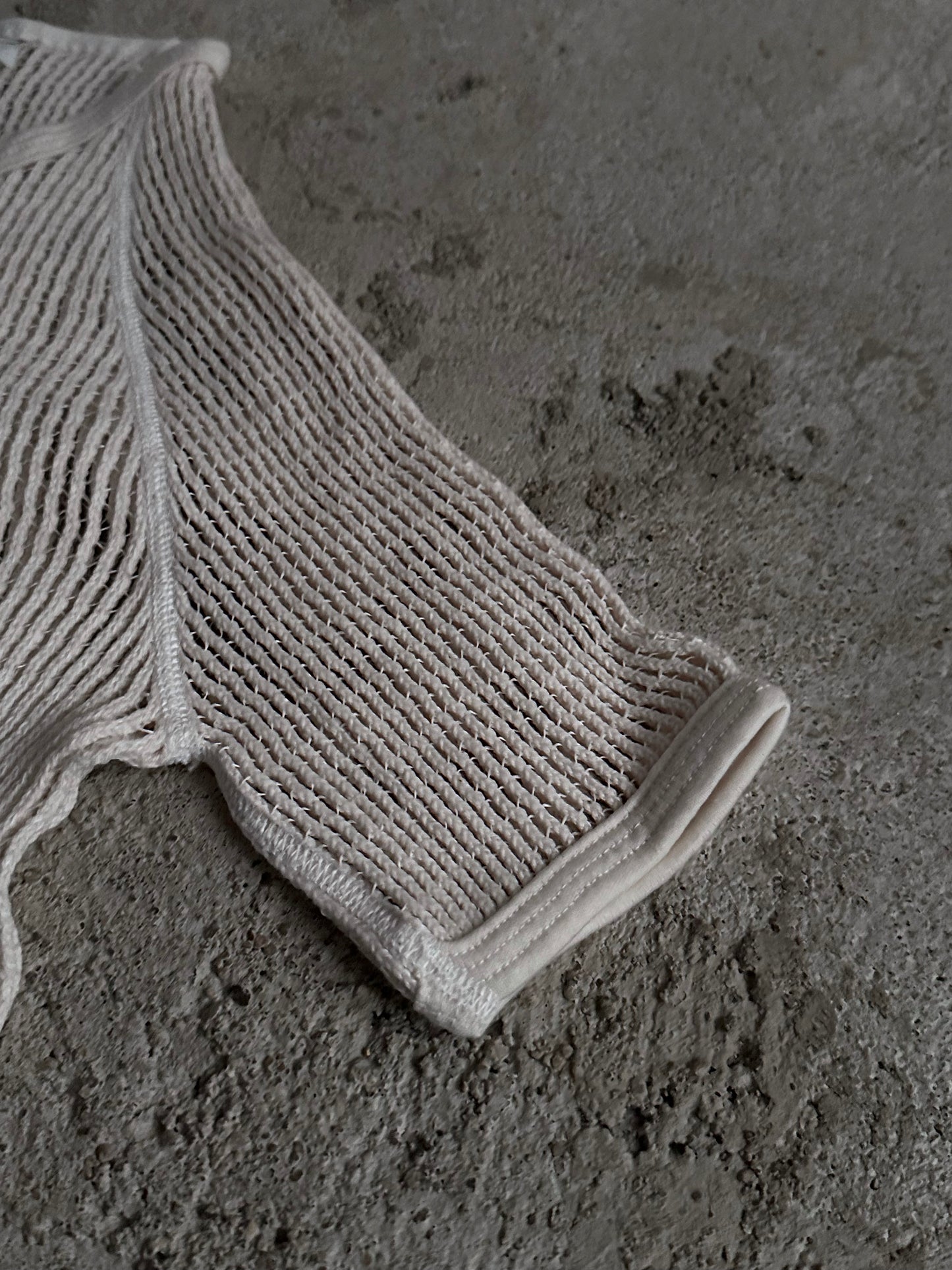 Deadstock 1970s Danish army mesh top 2-pack - M