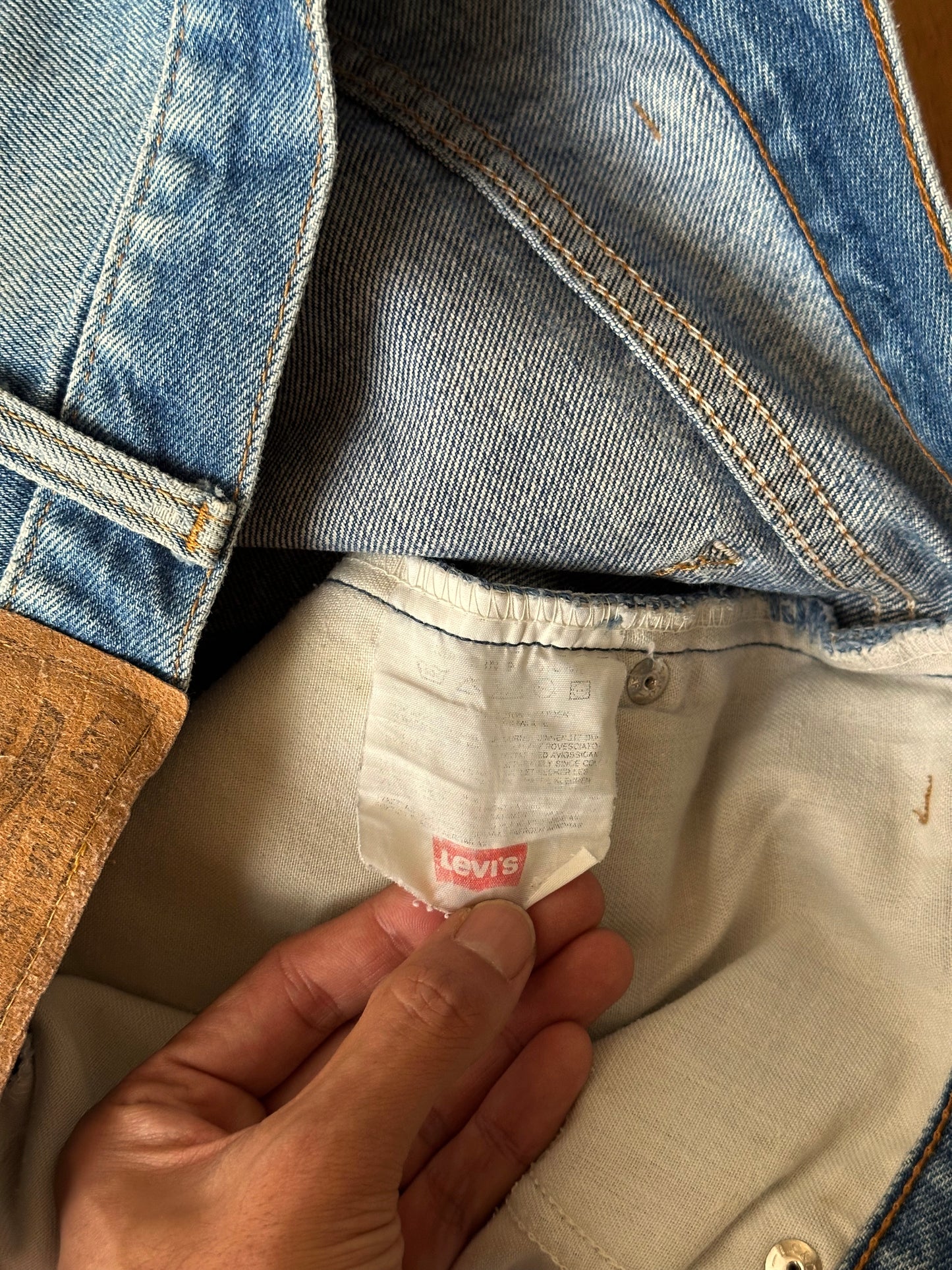 90s Levi's denim trousers - w33