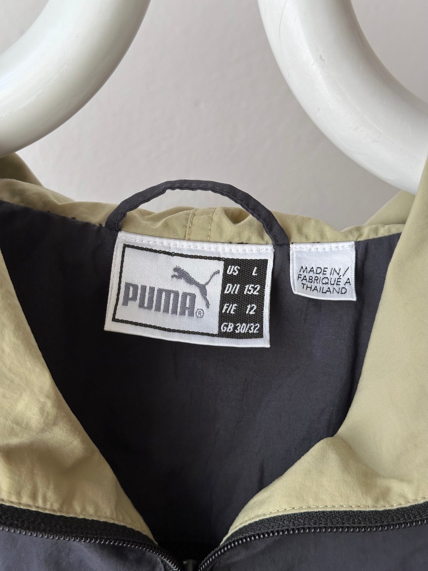 early 2000's PUMA packable nylon active smock