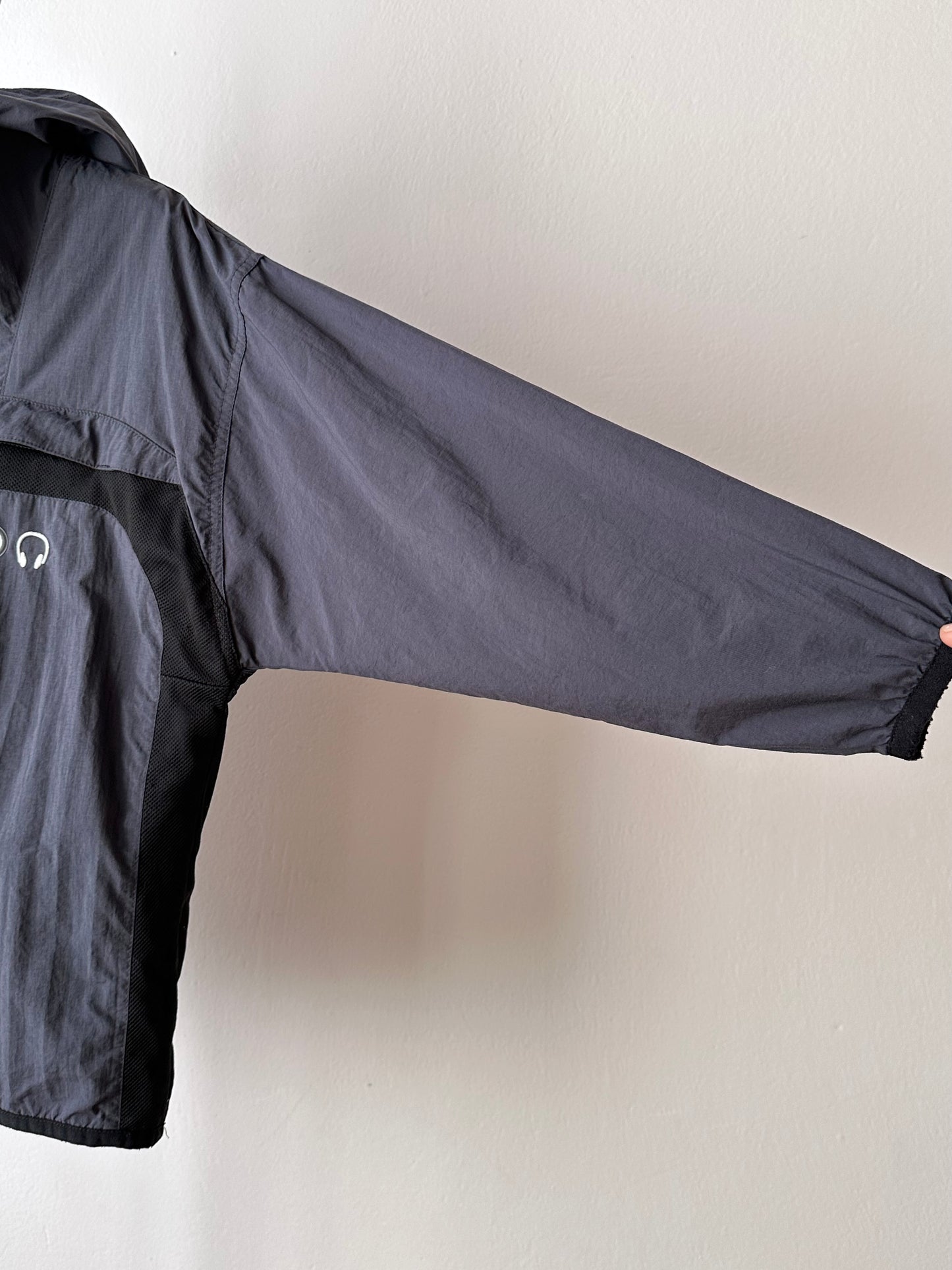 early 2000's PUMA packable nylon active smock