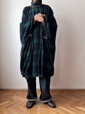 Italy black watch poncho