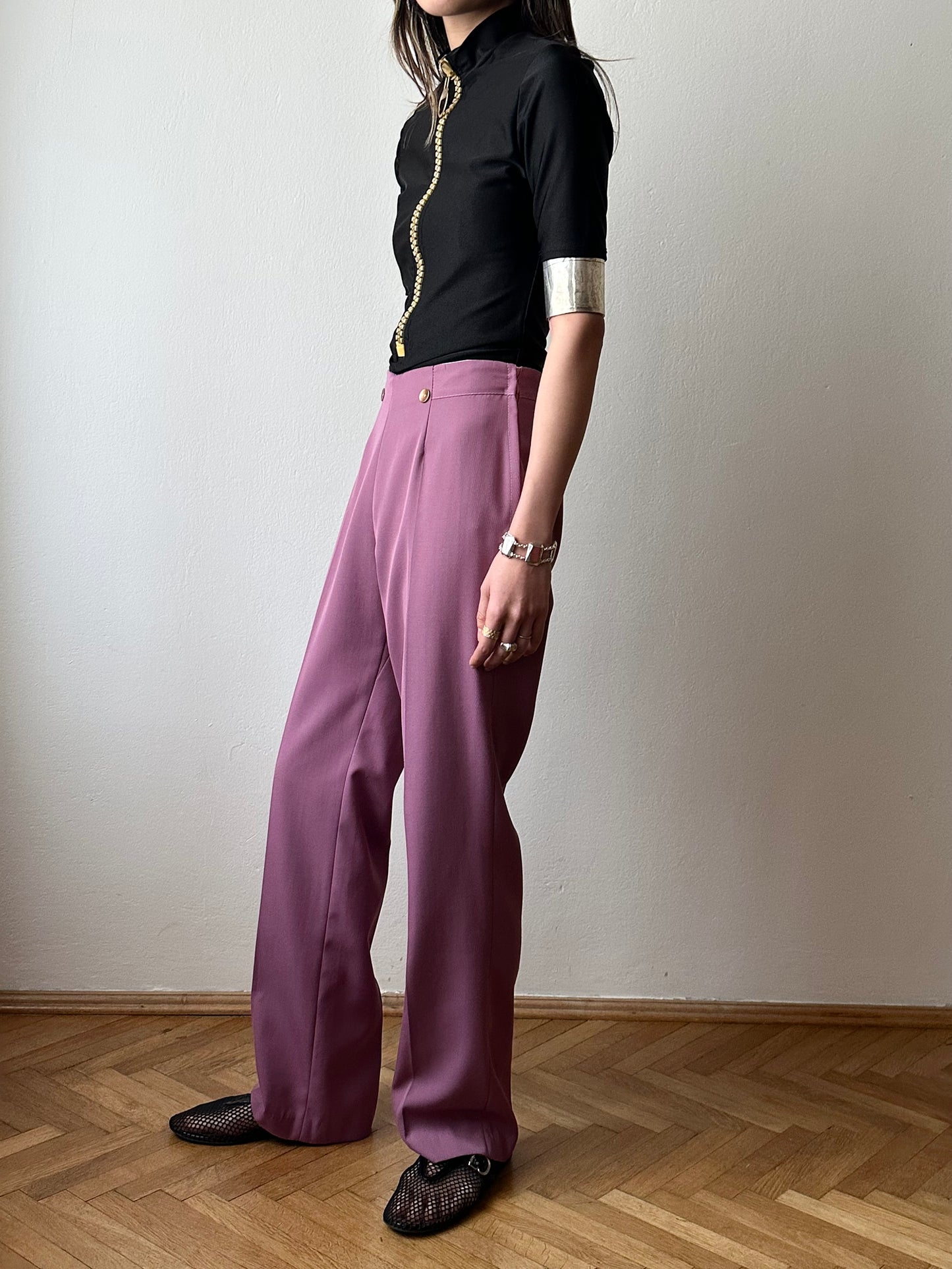 Purple smoke wrinkleless trouser