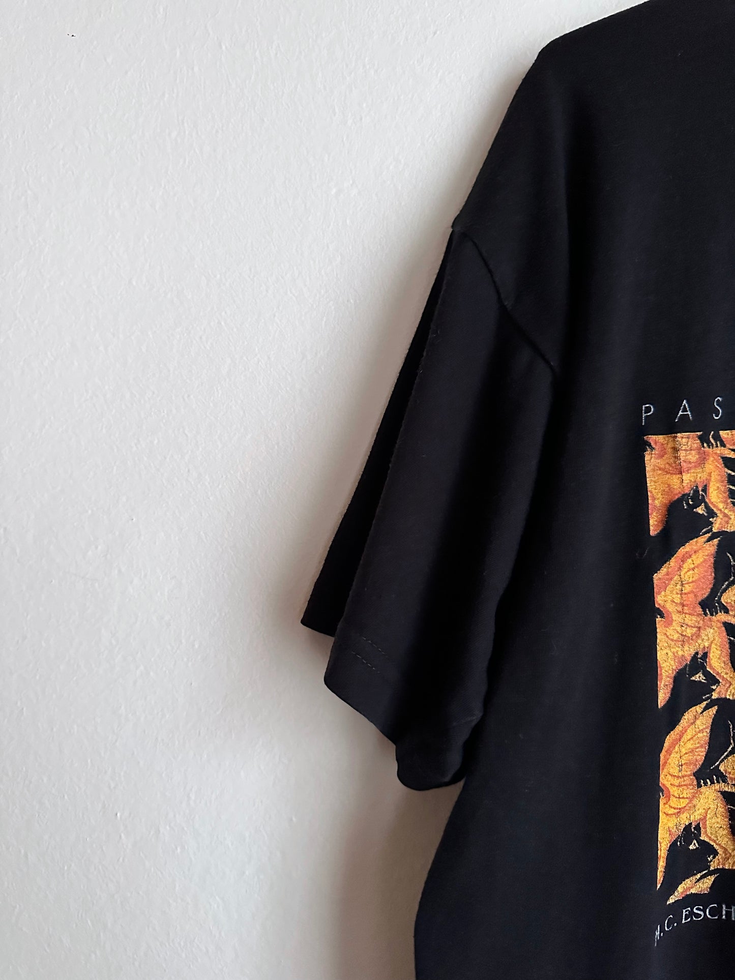 90s M.C.Escher - L~XL