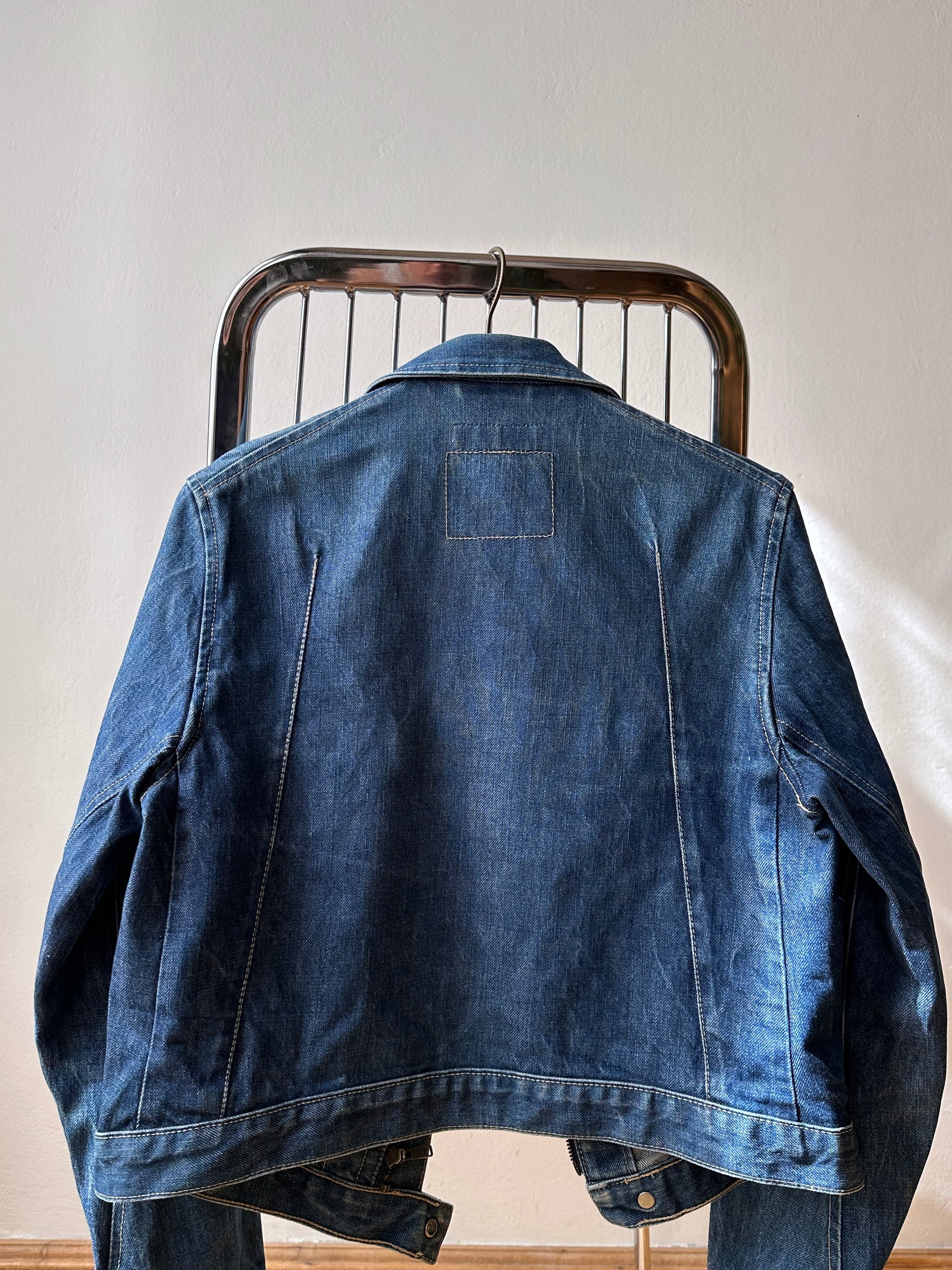 Levi's Engineered Jeans リーバイス early 2000's デニム Vintage ヴィンテージ TOTO Praha Vintage clothing store Antique shop 古着屋 プラハ Prague アンティークストア