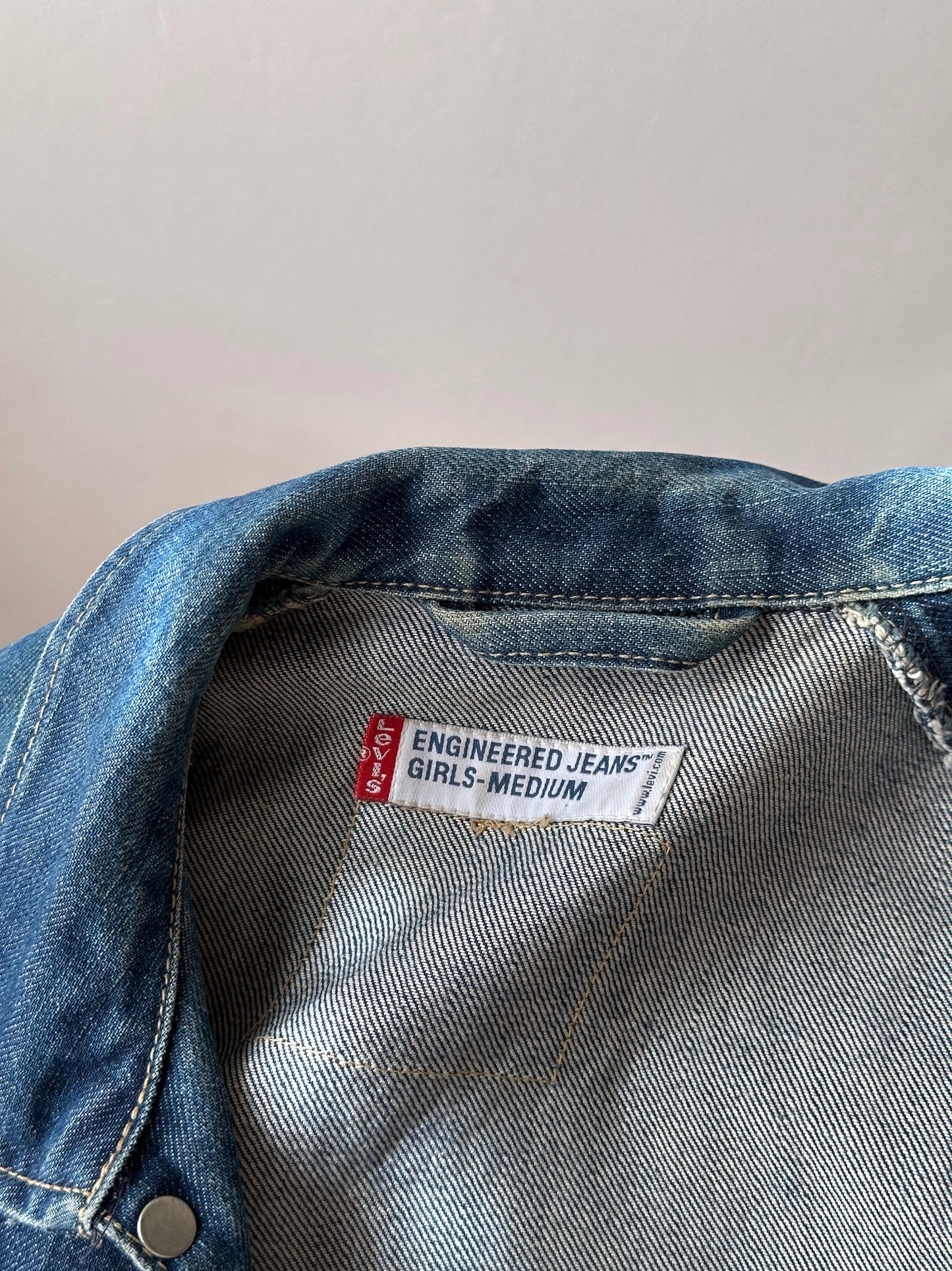 Levi's Engineered Jeans リーバイス early 2000's デニム Vintage ヴィンテージ TOTO Praha Vintage clothing store Antique shop 古着屋 プラハ Prague アンティークストア