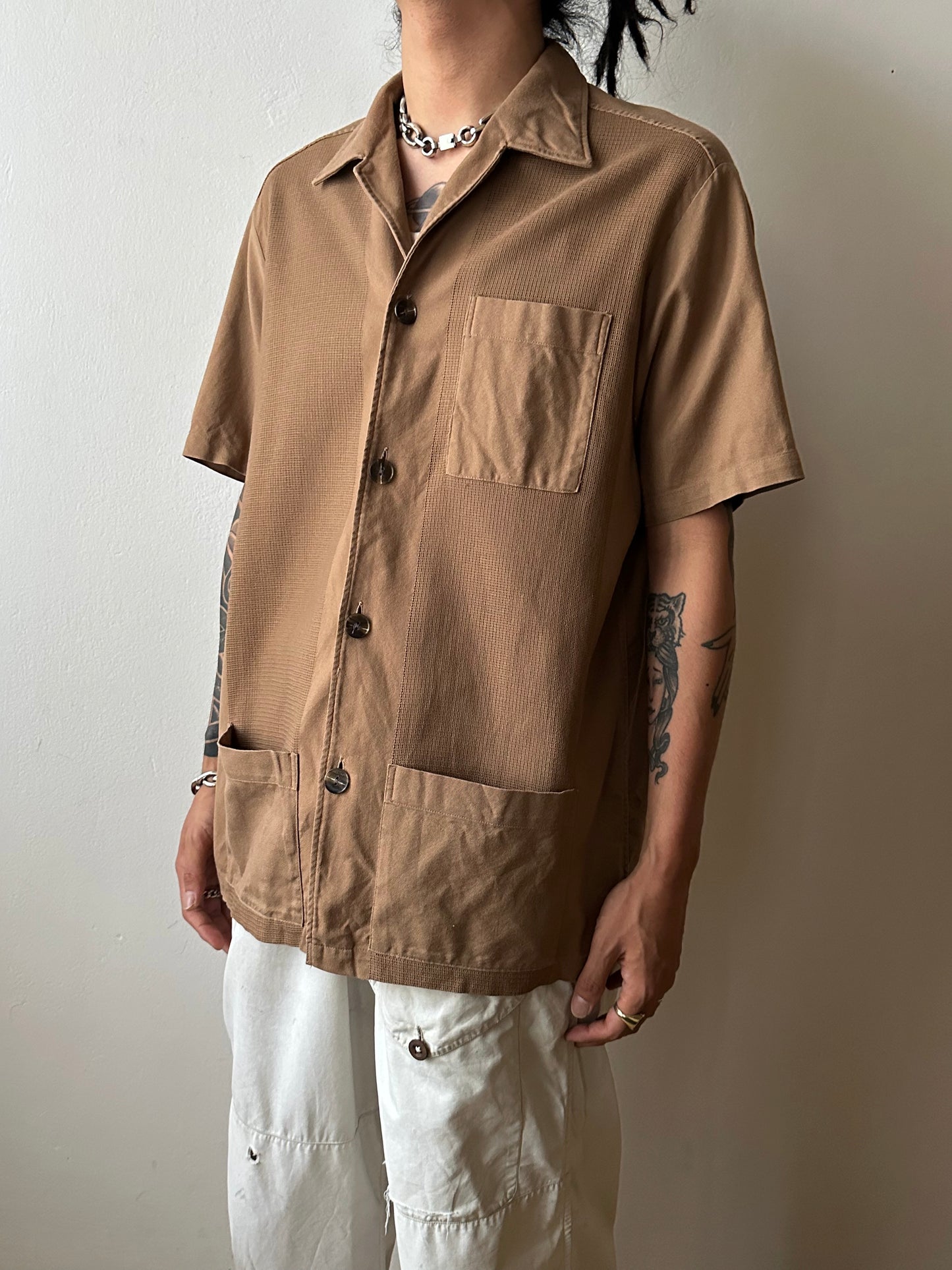 1970s England leisure shirt