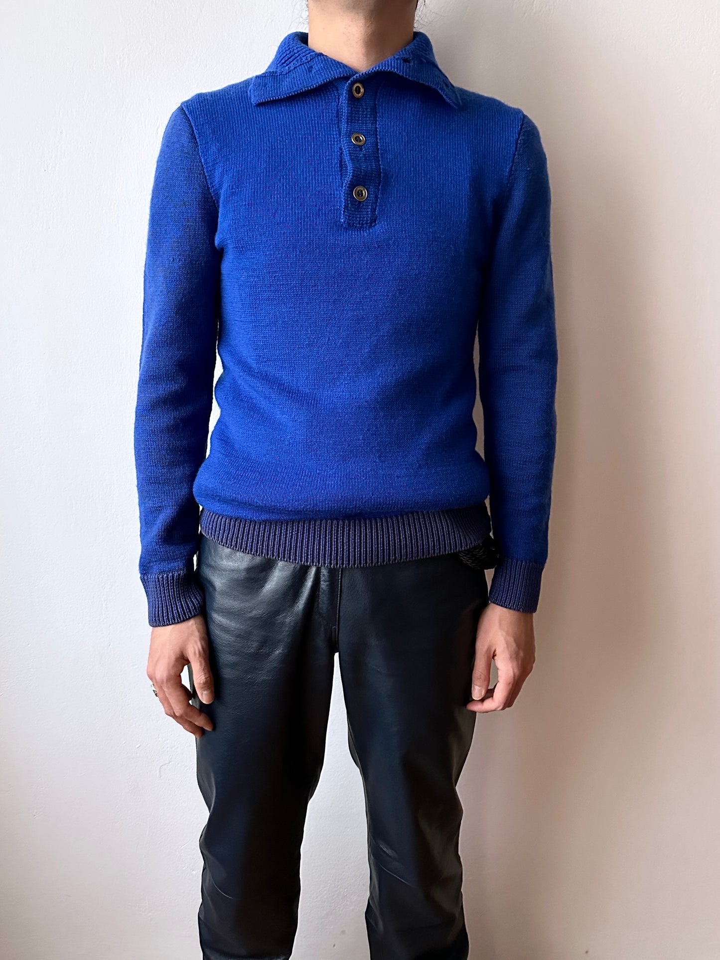 handmade nice blue knit