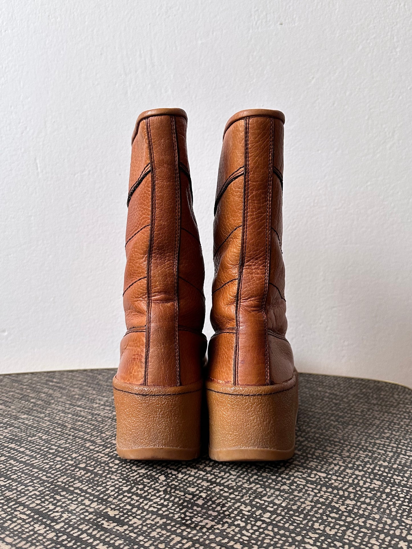 diadora vintage leather boots