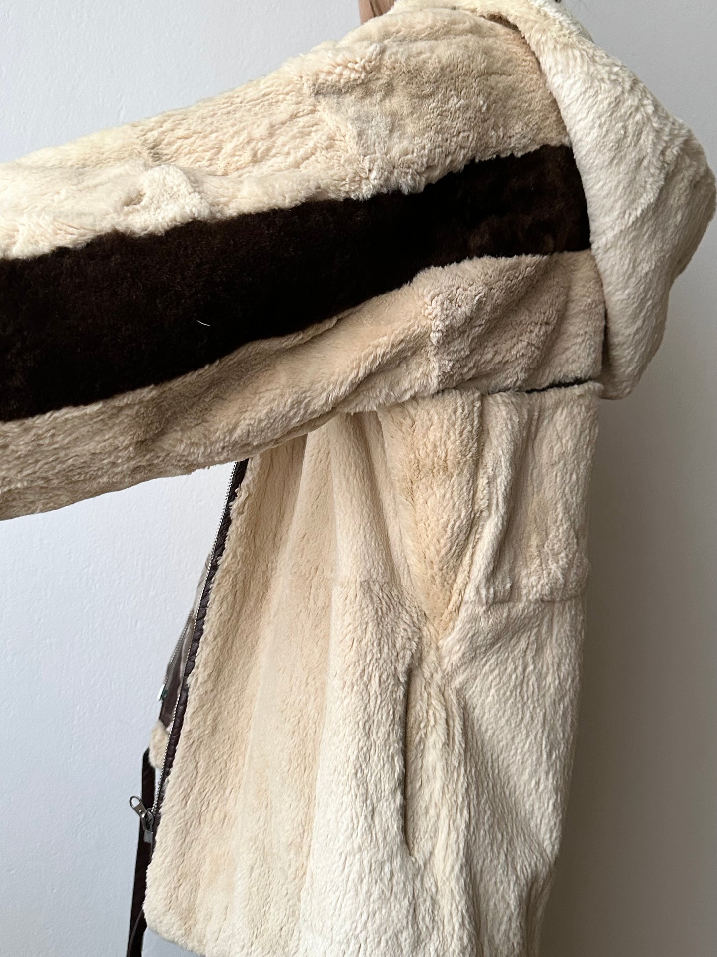 -60s Czechoslovakia real fur zip-up parka