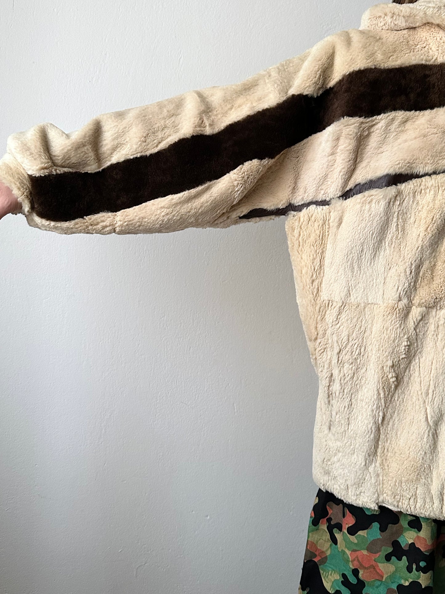 -60s Czechoslovakia real fur zip-up parka