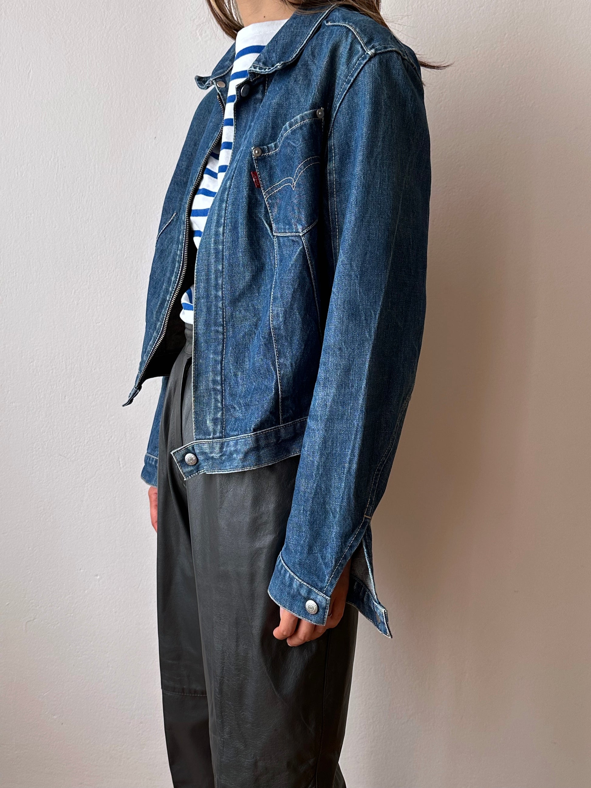 Levi's Engineered Jeans リーバイス early 2000's デニム Vintage ヴィンテージ TOTO Praha Vintage clothing store Antique shop 古着屋 プラハ Prague アンティークストア