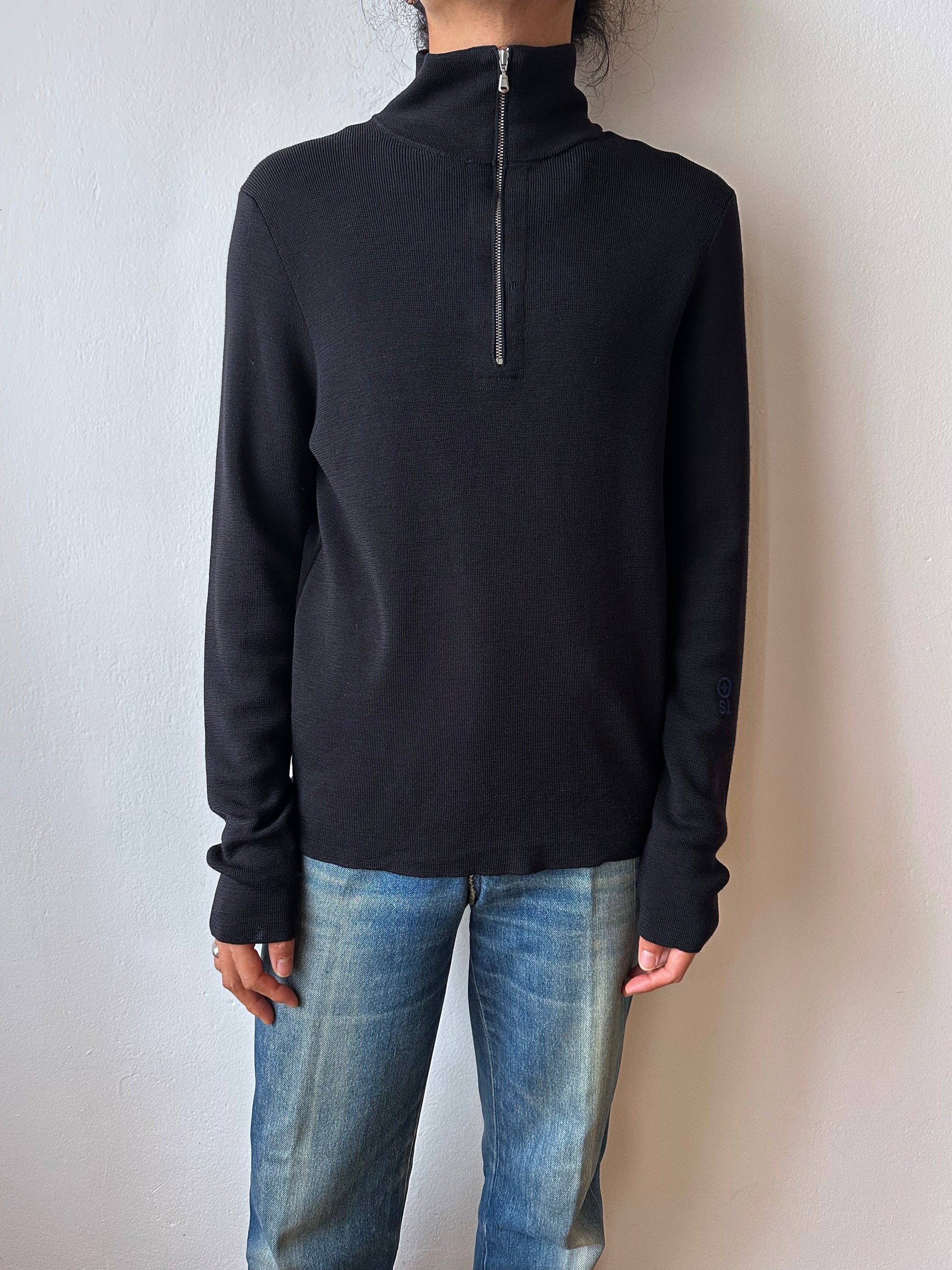Stone Island Denims ストーンアイランド early 2000's 2006's Black wool jumper Vintage ヴィンテージ TOTO Praha Vintage clothing store Antique shop 古着屋 プラハ Prague アンティークストア