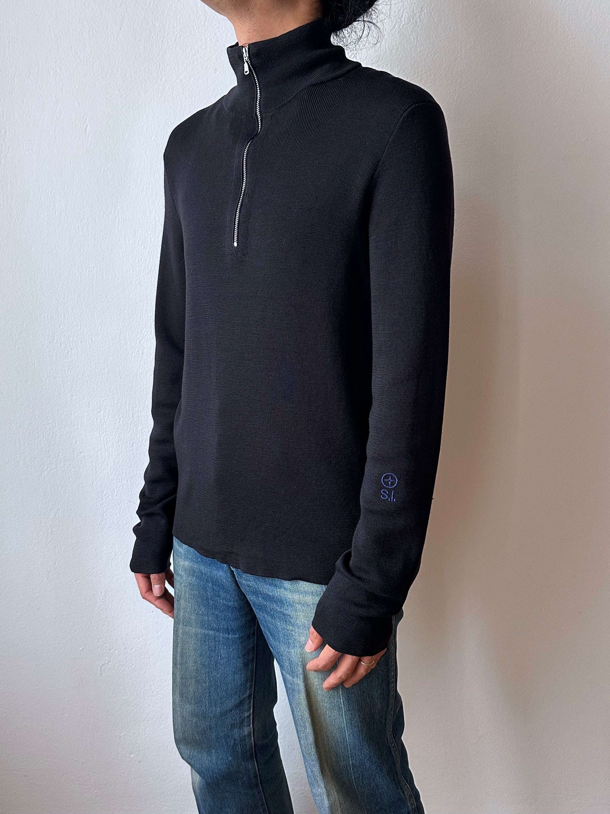 Stone Island Denims ストーンアイランド early 2000's 2006's Black wool jumper Vintage ヴィンテージ TOTO Praha Vintage clothing store Antique shop 古着屋 プラハ Prague アンティークストア