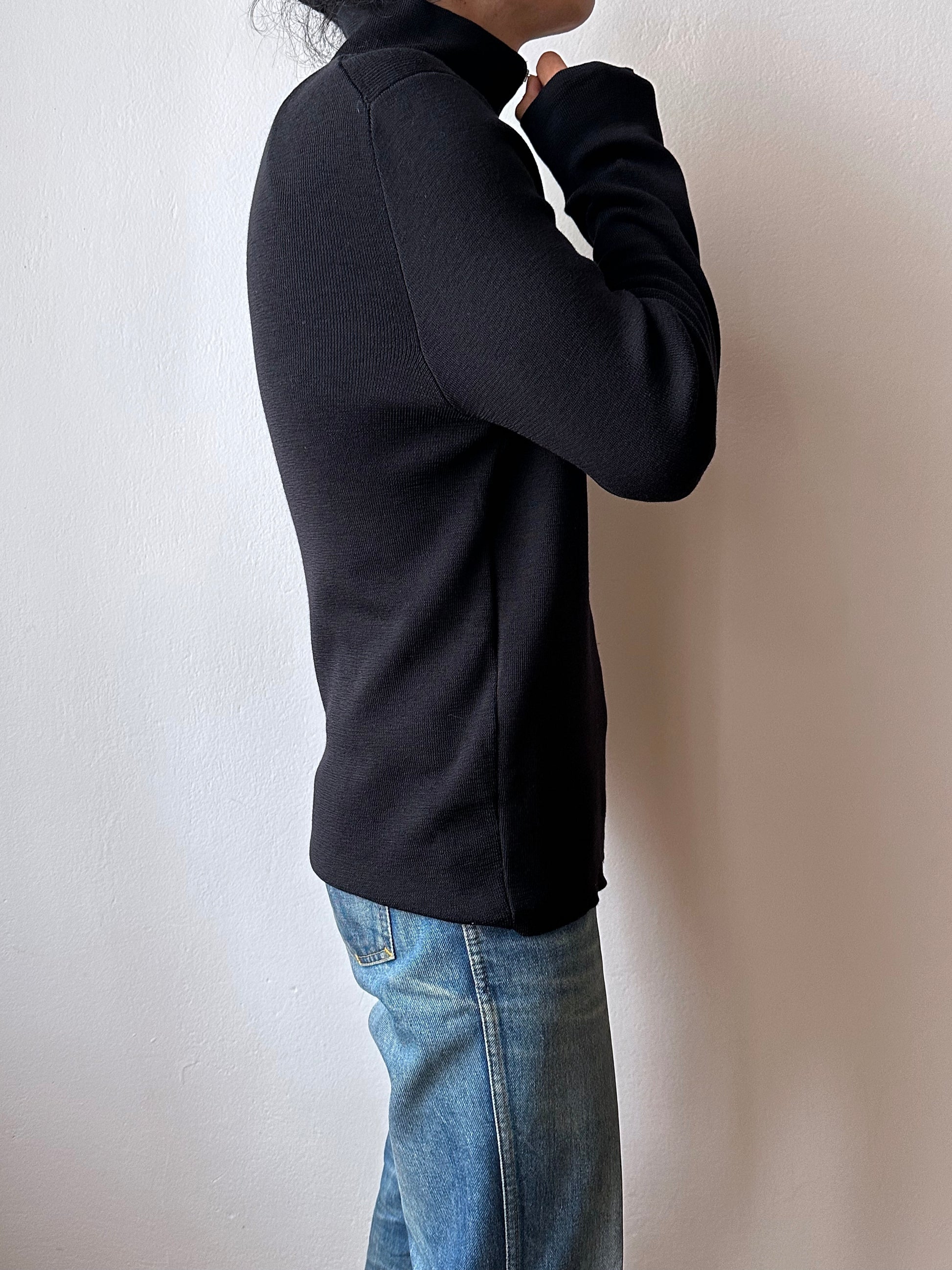 Stone Island Denims ストーンアイランド early 2000's 2006's Black wool jumper Vintage ヴィンテージ TOTO Praha Vintage clothing store Antique shop 古着屋 プラハ Prague アンティークストア