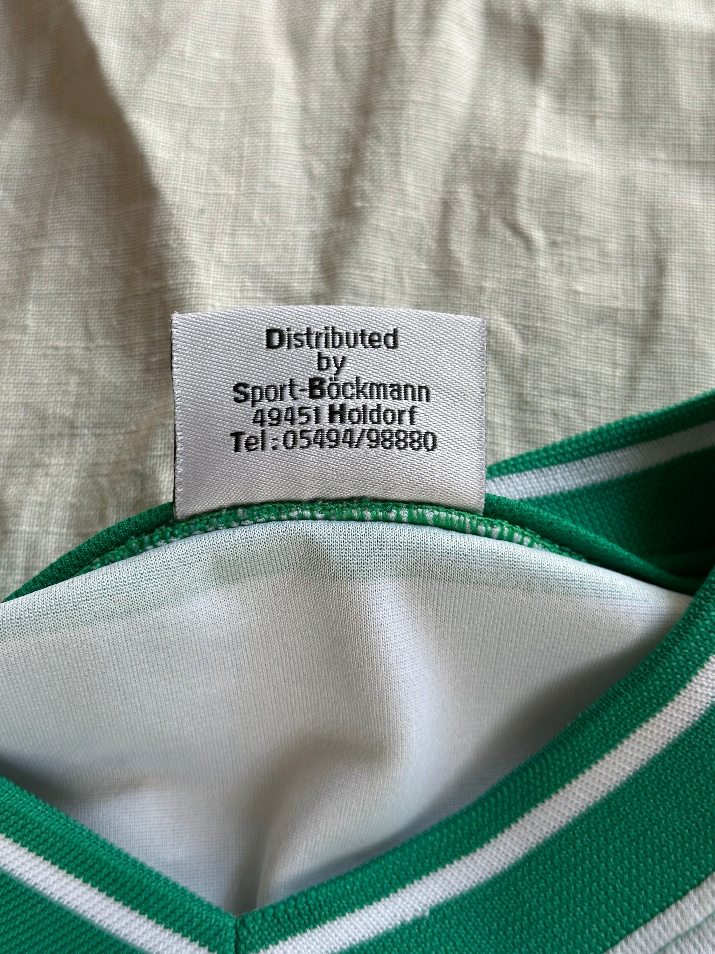 Football shirt - M