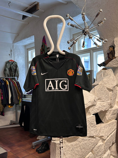2000s Manchester United - M