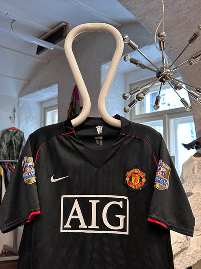 2000s Manchester United - M
