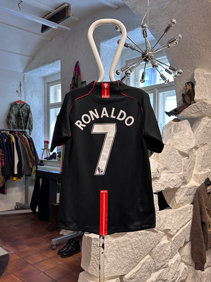 2000s Manchester United - M