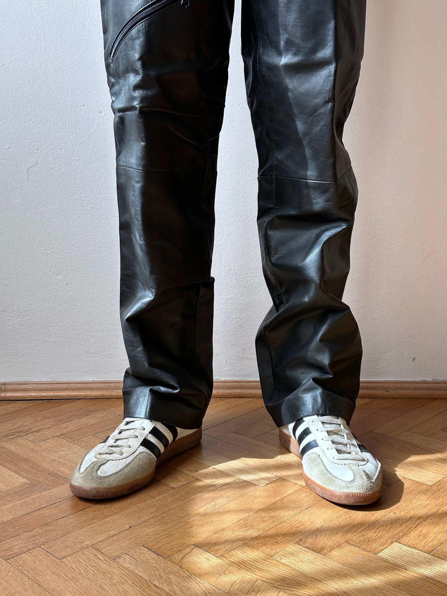 Black leather trousers - w32