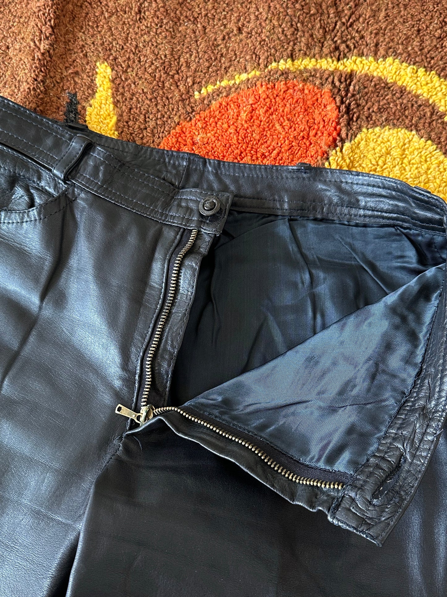 Black leather trousers - w32