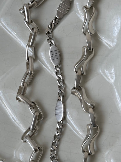 Poifull chain bracelet