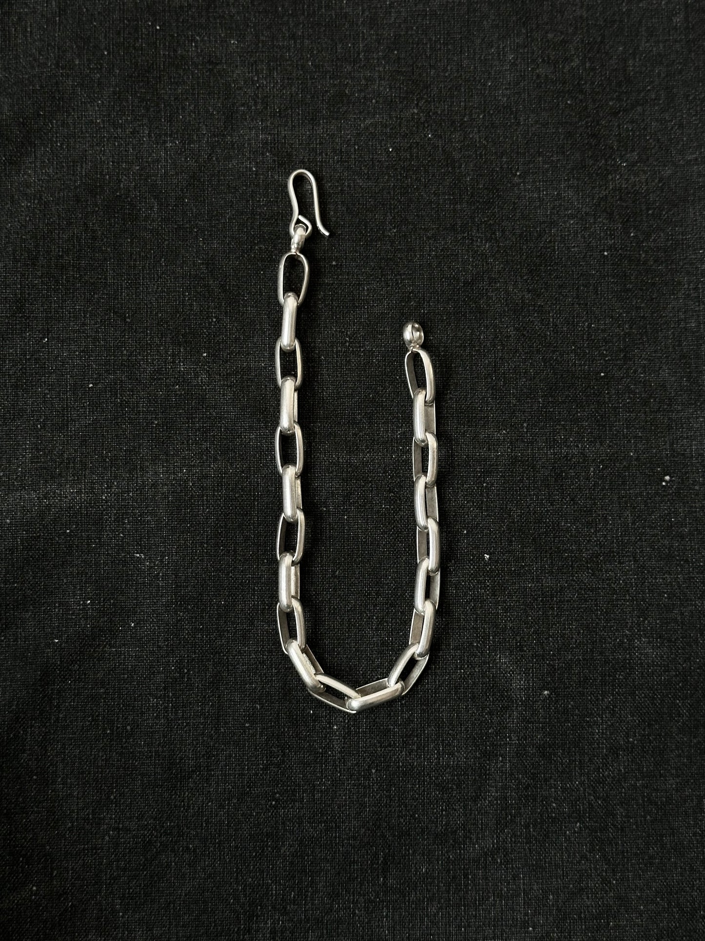 Poifull chain bracelet