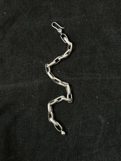 Poifull chain bracelet