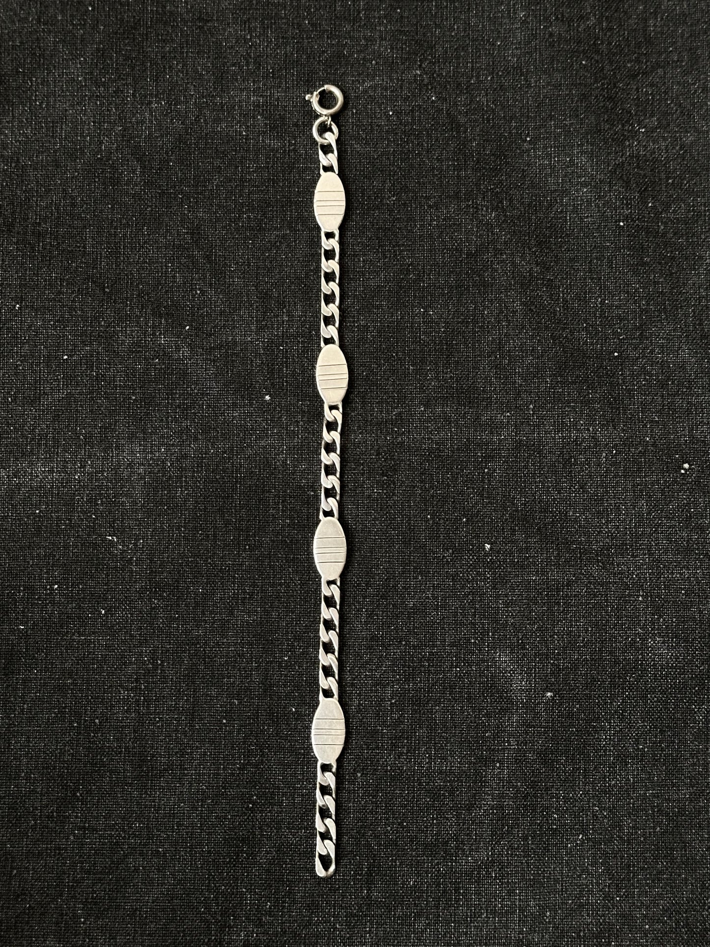 Silver tiny quirky bracelet