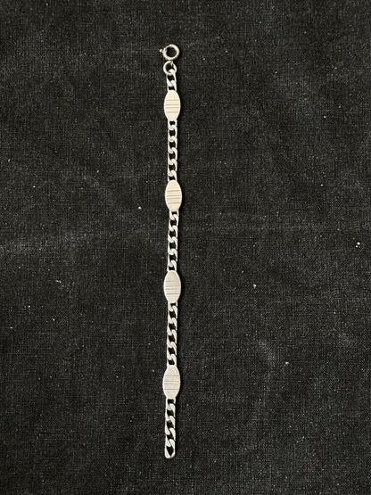 Silver tiny quirky bracelet