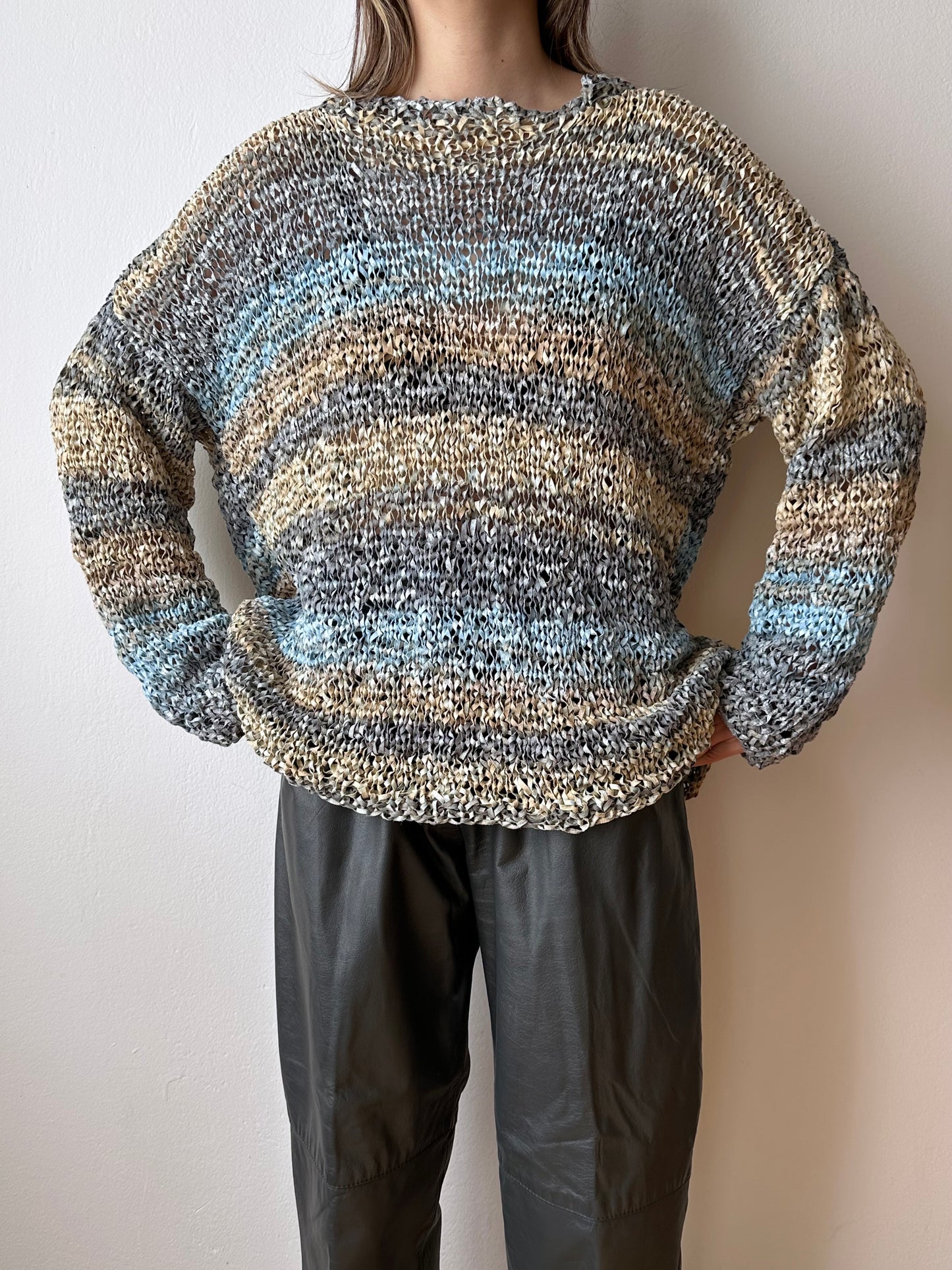 mesh weaving gradation