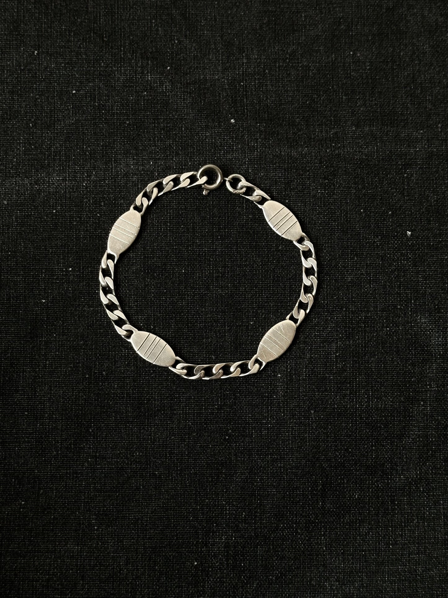 Silver tiny quirky bracelet
