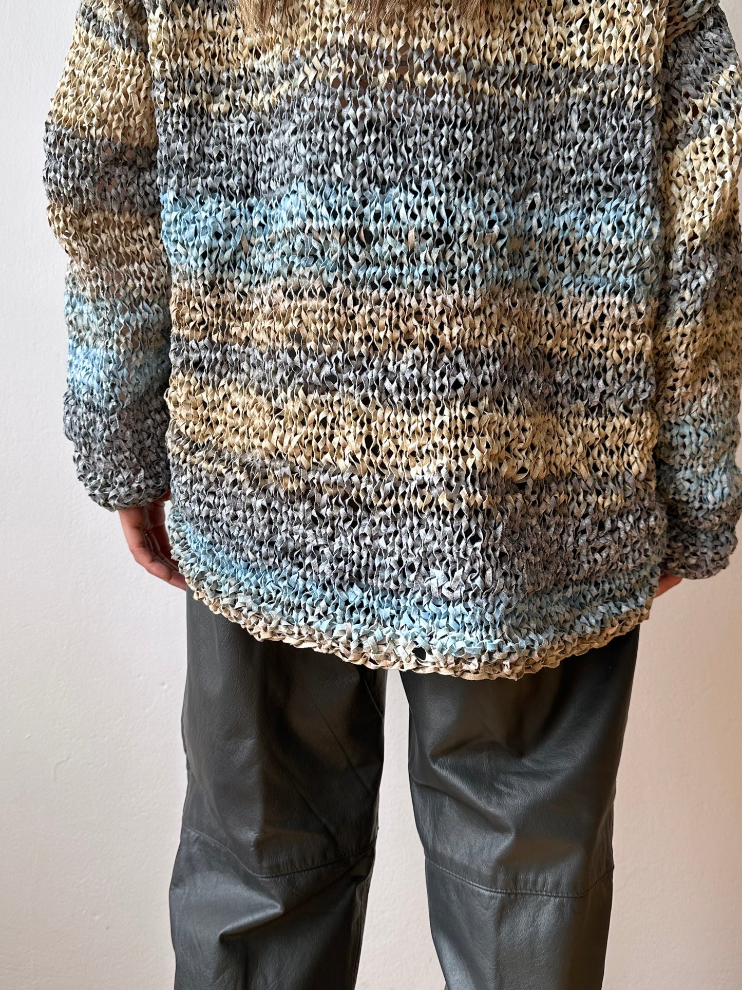 mesh weaving gradation