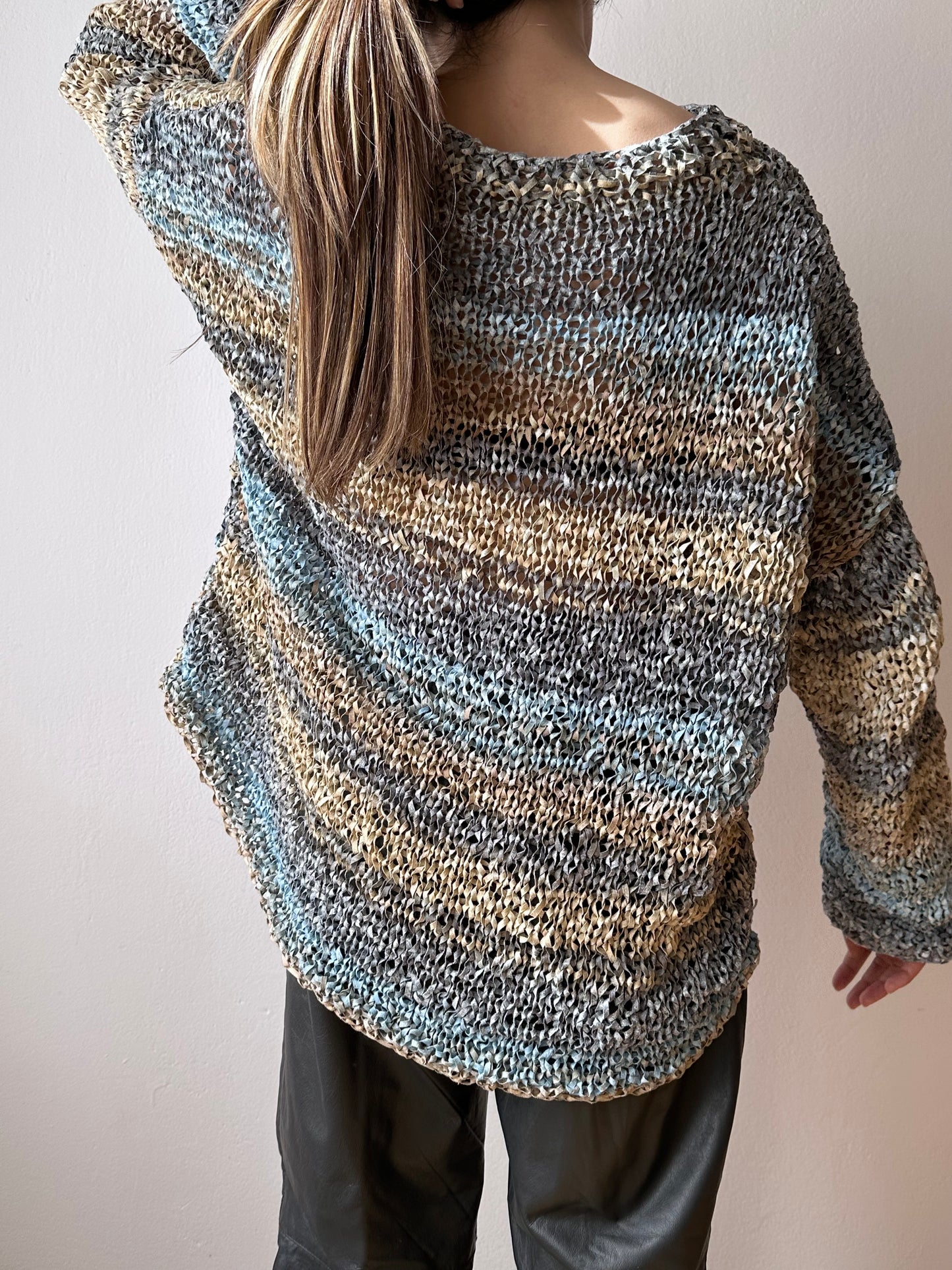 mesh weaving gradation