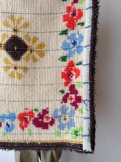 vintage acryl shaggy wall rug