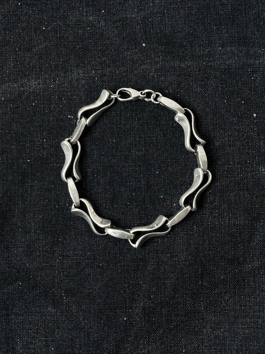 1992s British chain bracelet