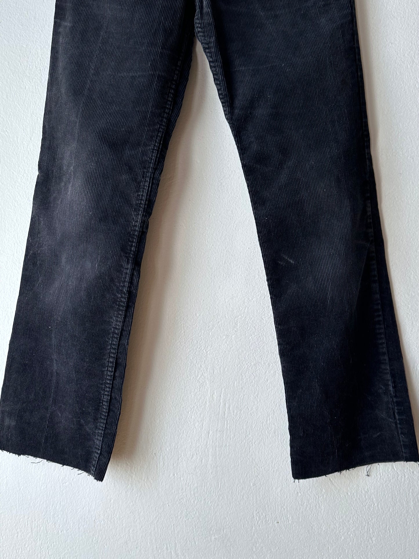 1990s Black Levi's corduroy trousers - w29