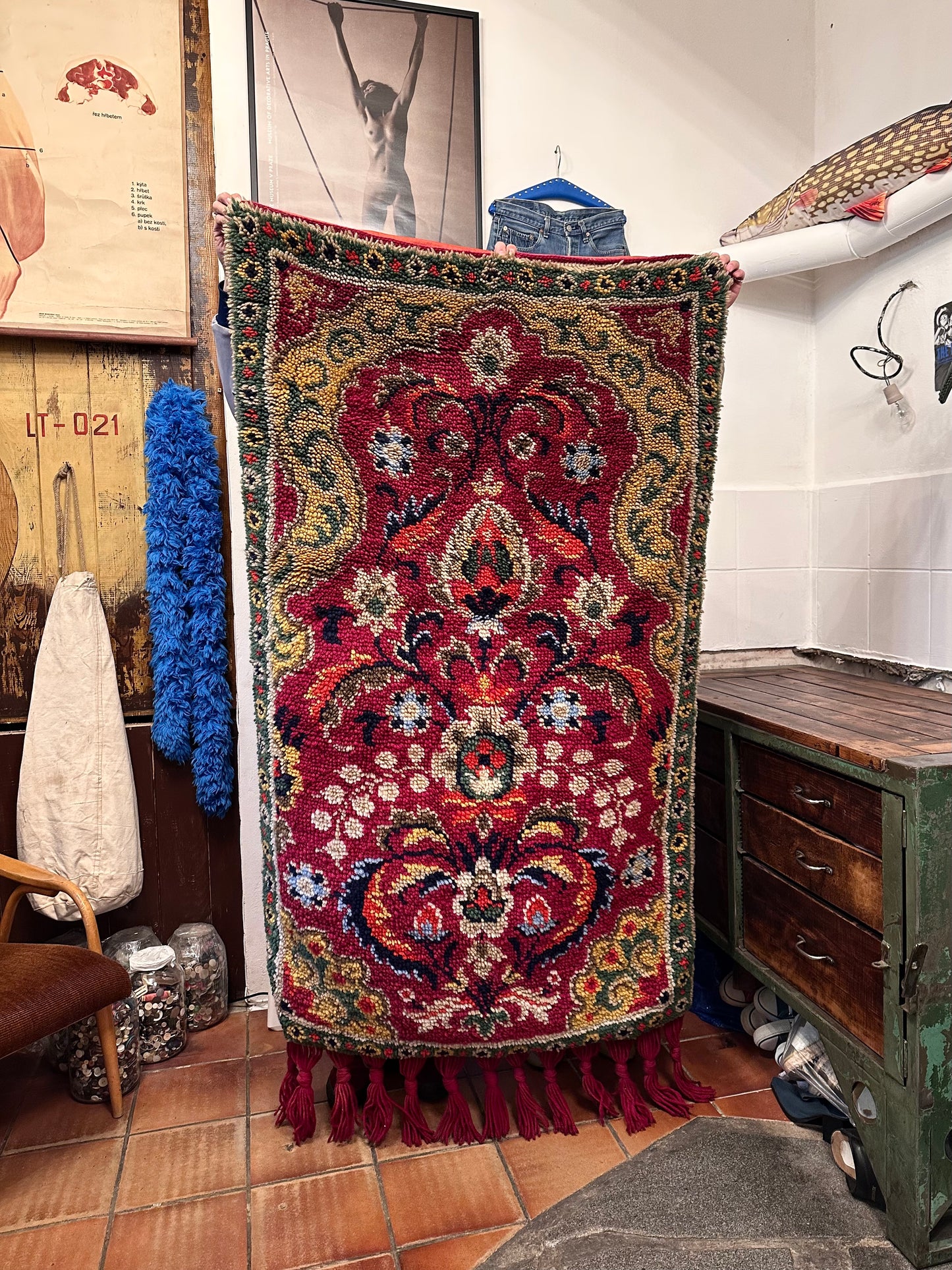 Vintage big pile rug with tassel
