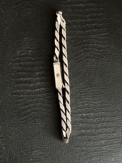 GUCCI silver 925 curb chain bracelet vintage made in Italy グッチ シルバーブレスレット シルバー ブレスレット イタリア 喜平 チェーン