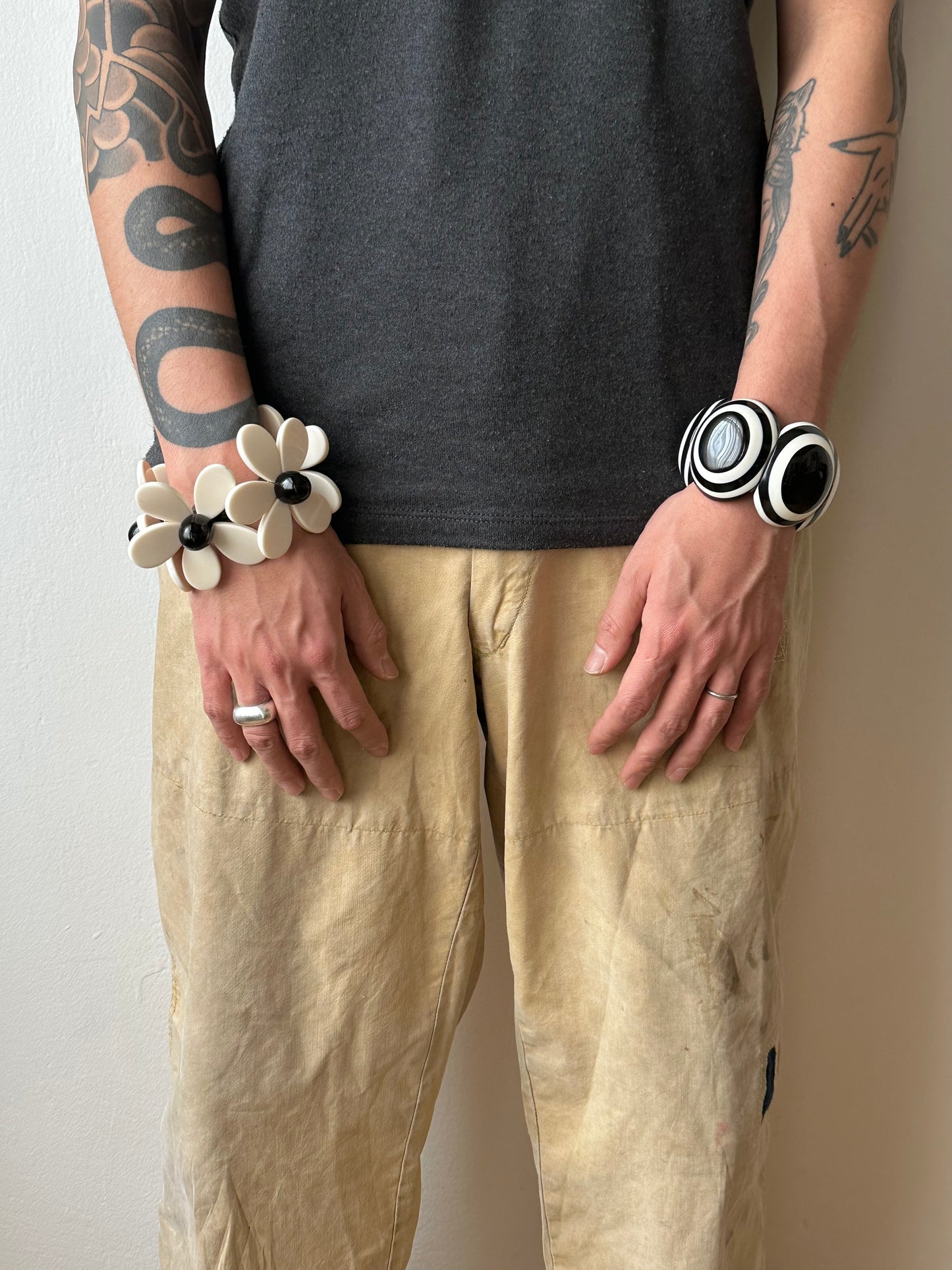 Marion Godart daisy resin bracelet