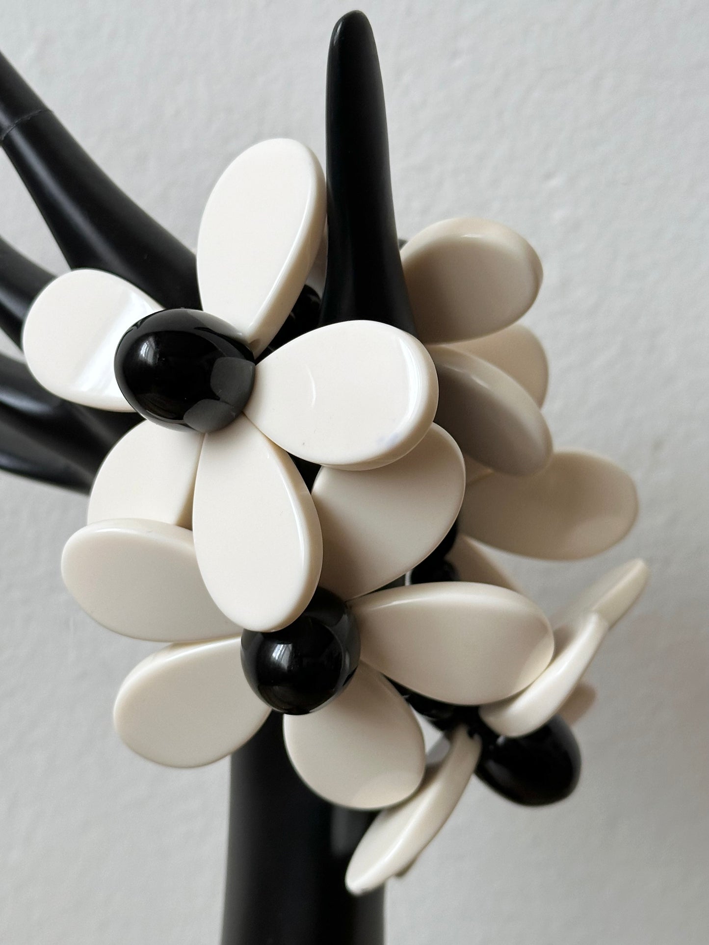 Marion Godart daisy resin bracelet