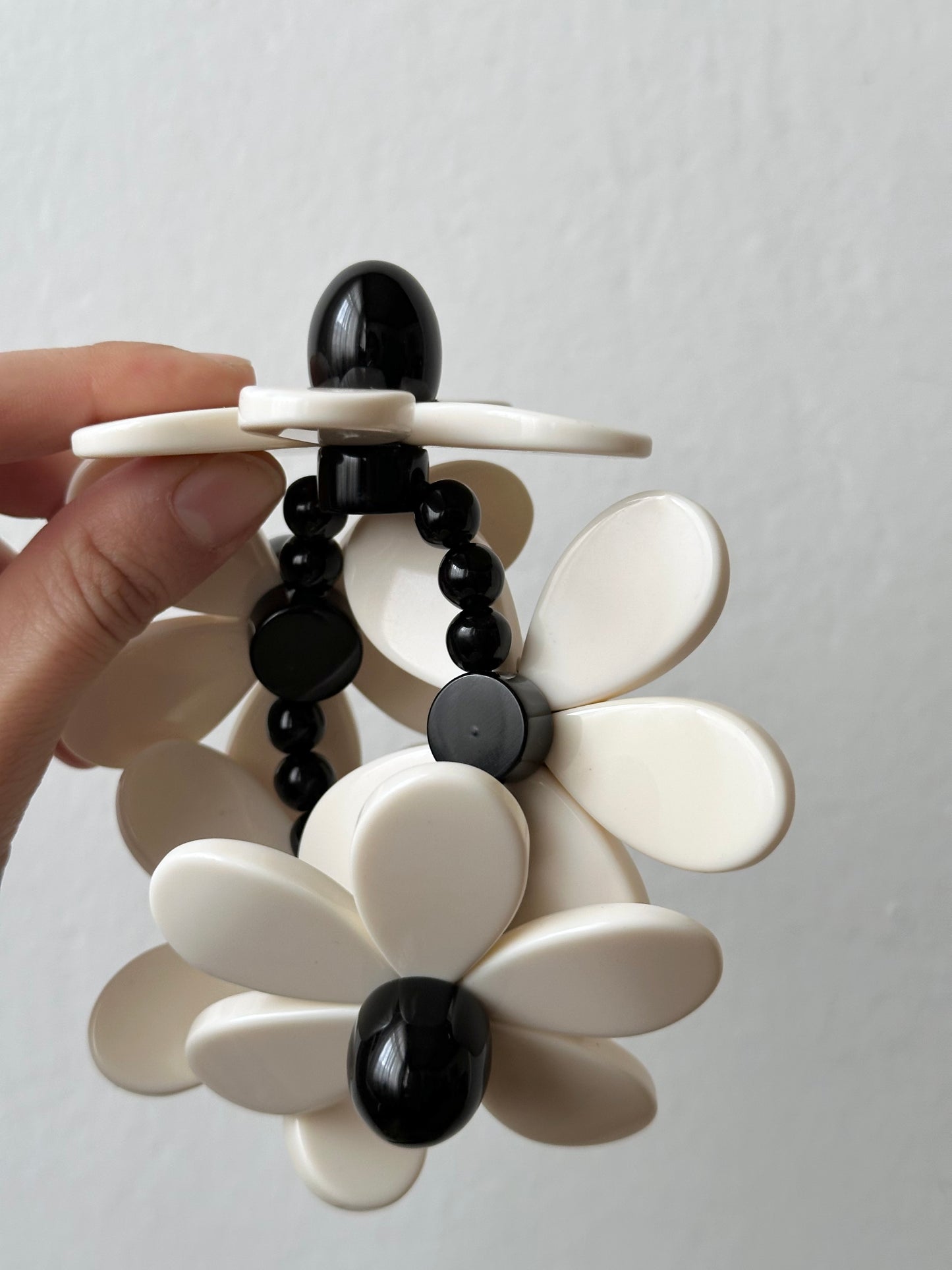 Marion Godart daisy resin bracelet