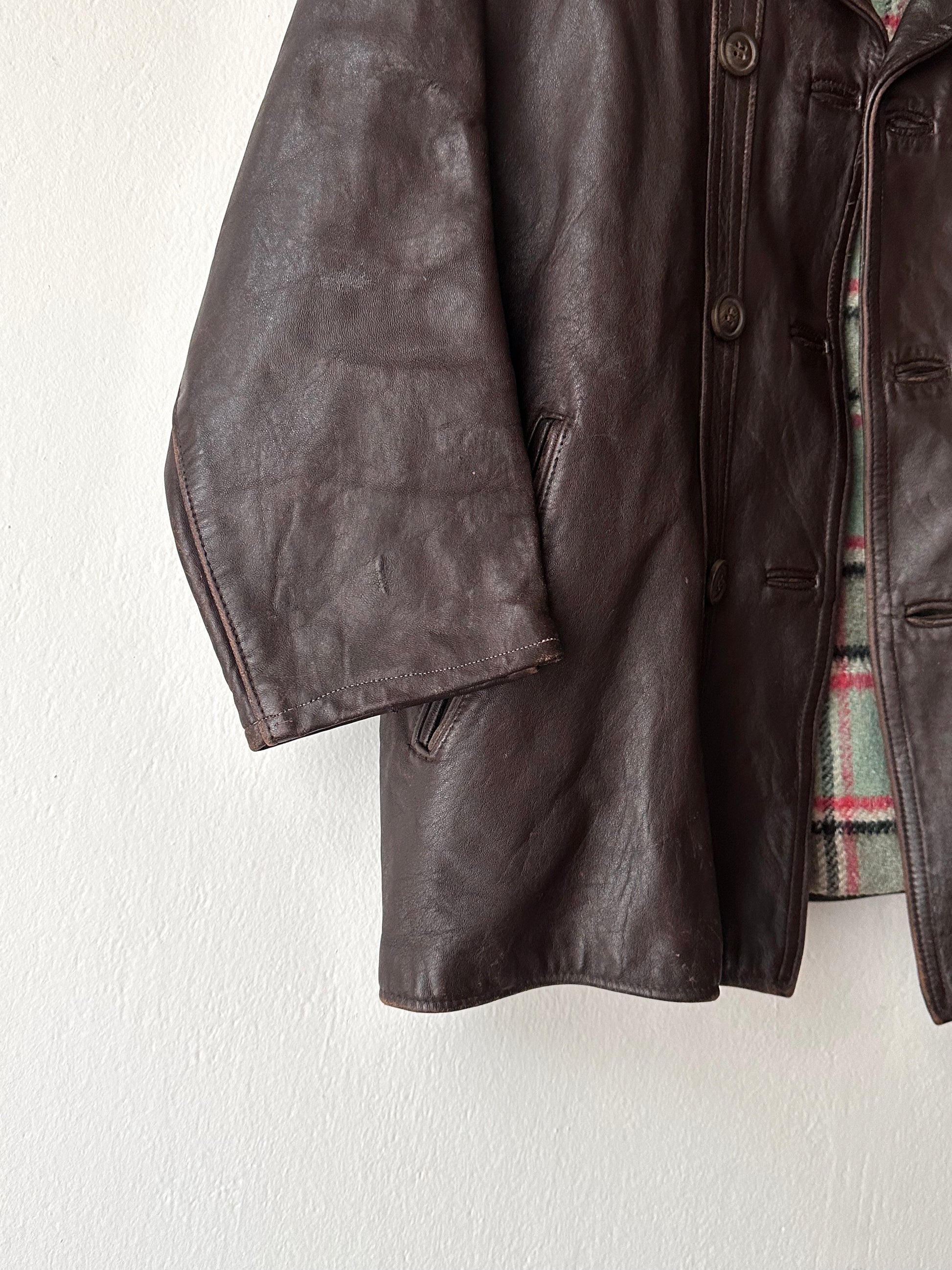 60's Le Corbusier French Leather work jacket  double breasted  ダブル レザー Vintage ヴィンテージ Toto Vintage clothing store Praha Prague Antique shop アンティークショップ 古着屋 プラハ フレンチ ワークジャケット ユーロワーク 