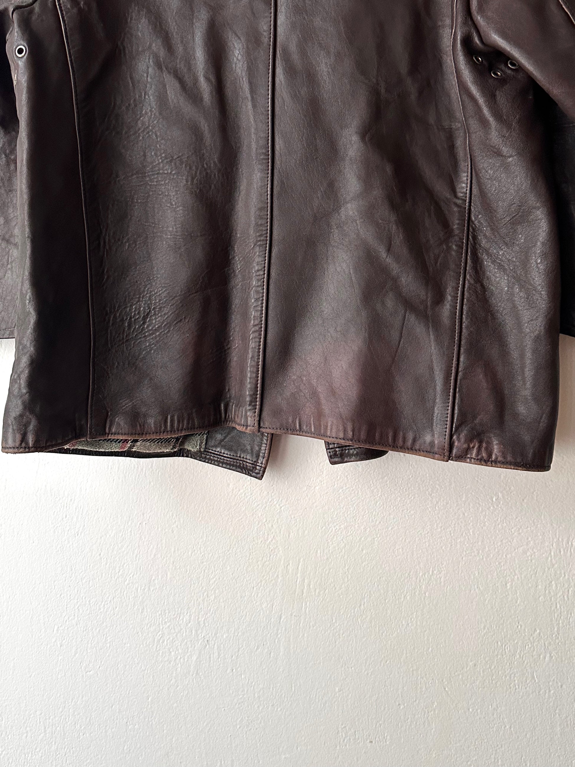 60's Le Corbusier French Leather work jacket  double breasted  ダブル レザー Vintage ヴィンテージ Toto Vintage clothing store Praha Prague Antique shop アンティークショップ 古着屋 プラハ フレンチ ワークジャケット ユーロワーク 