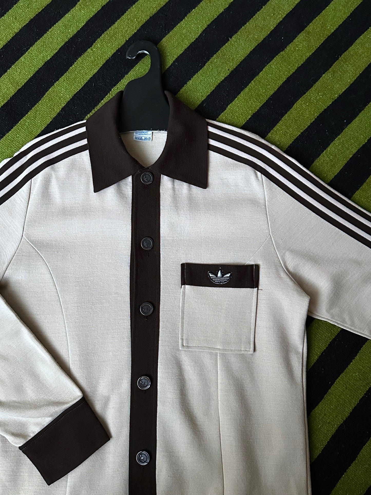 1970's Adidas Schwahn jacket West-Germany 70年代 アディダス Jersey 西ドイツ製 Brown 茶色 Rare レア ジャージ Vintage ヴィンテージ古着屋 プラハ ユーロ古着 ヨーロッパ古着 Toto Praha Vintage clothing store shop Antique shop Prague totototrip showroom ショールーム 