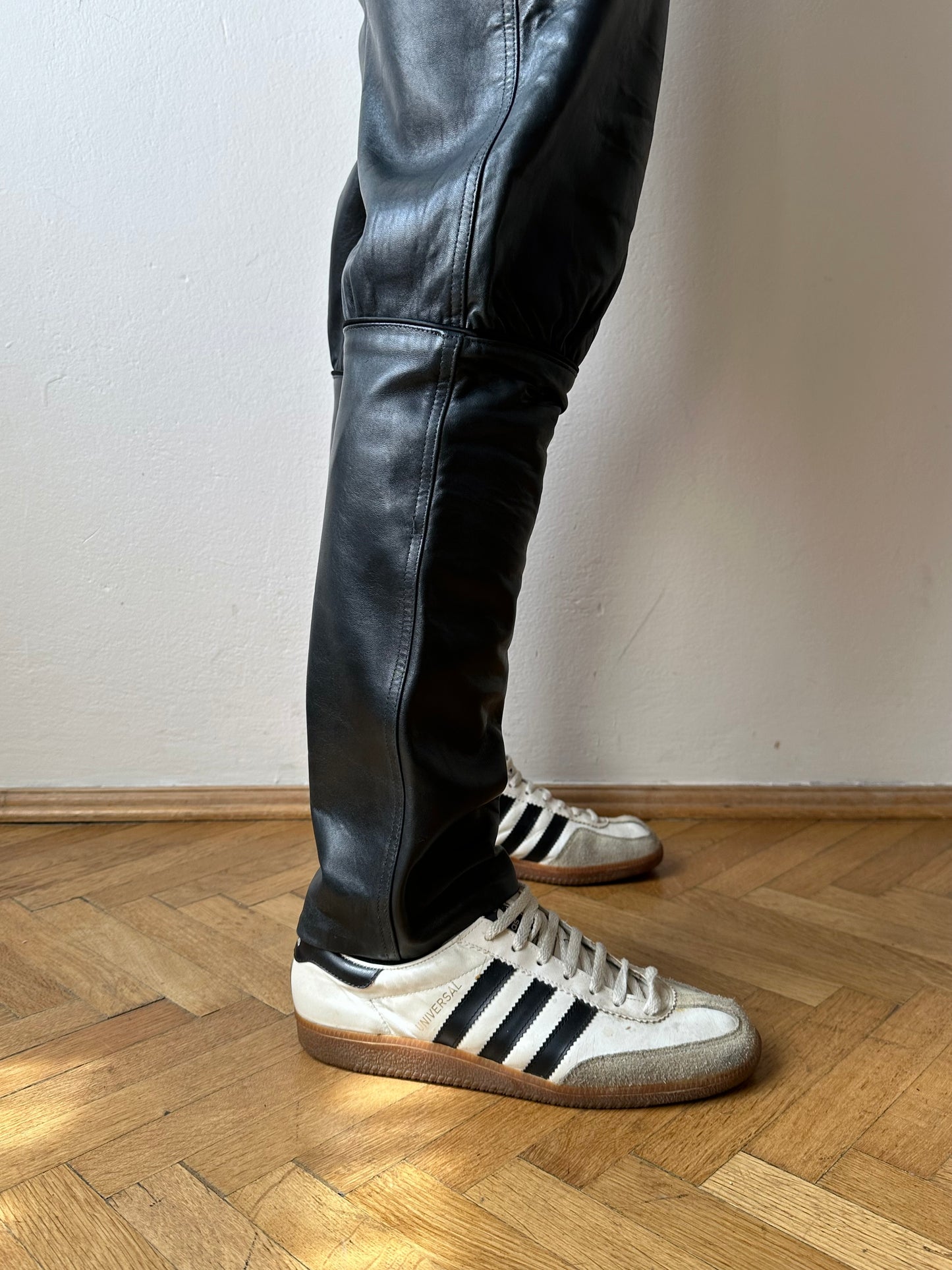 Grey Leather Trousers - w27