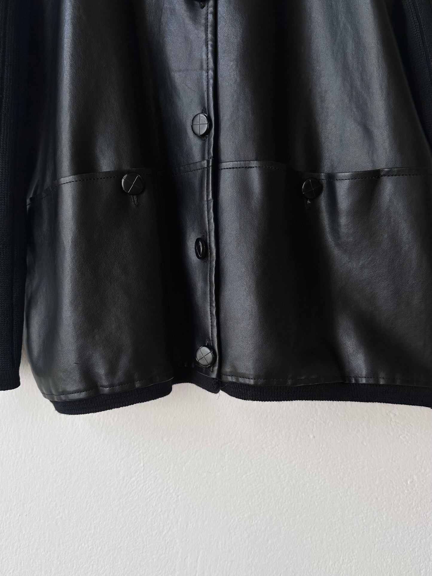 black switching knit jacket