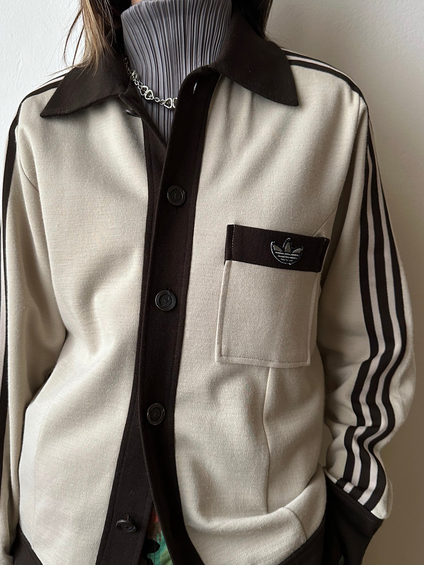 1970's Adidas Schwahn jacket West-Germany 70年代 アディダス Jersey 西ドイツ製 Brown 茶色 Rare レア ジャージ Vintage ヴィンテージ古着屋 プラハ ユーロ古着 ヨーロッパ古着 Toto Praha Vintage clothing store shop Antique shop Prague totototrip showroom ショールーム 