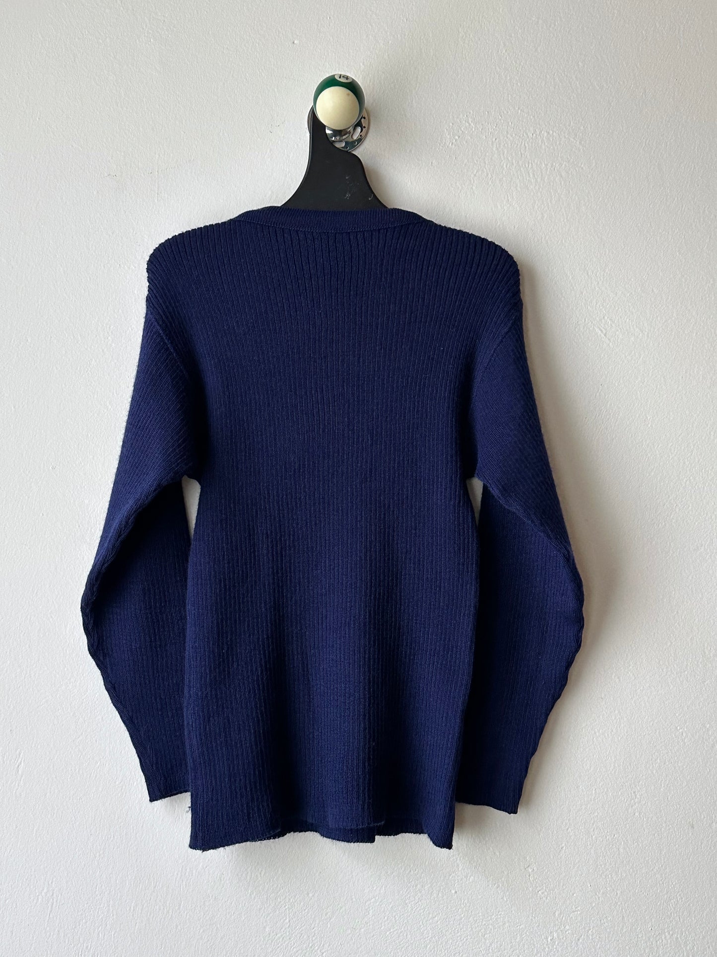 1980's French Army Wool Jumper Sweater 80年代 フランス軍 Military ミリタリー ニット Navy 紺色 Vintage ヴィンテージ古着屋 プラハ ユーロ古着 ヨーロッパ古着 Toto Praha Vintage clothing store shop Antique shop Prague totototrip showroom ショールーム 